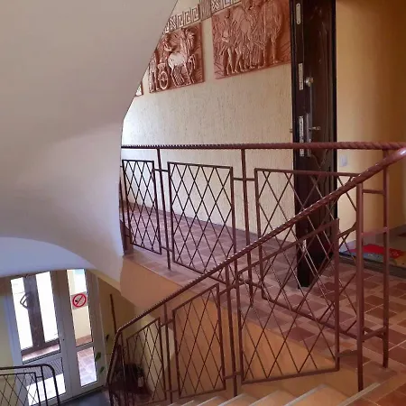 Apartment великі в авторському